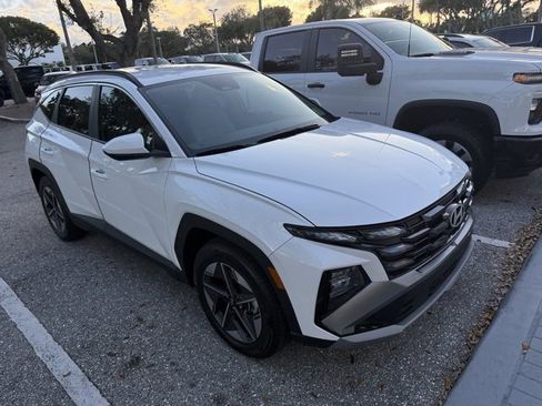 Used 2025 Hyundai Tucson SEL image 1