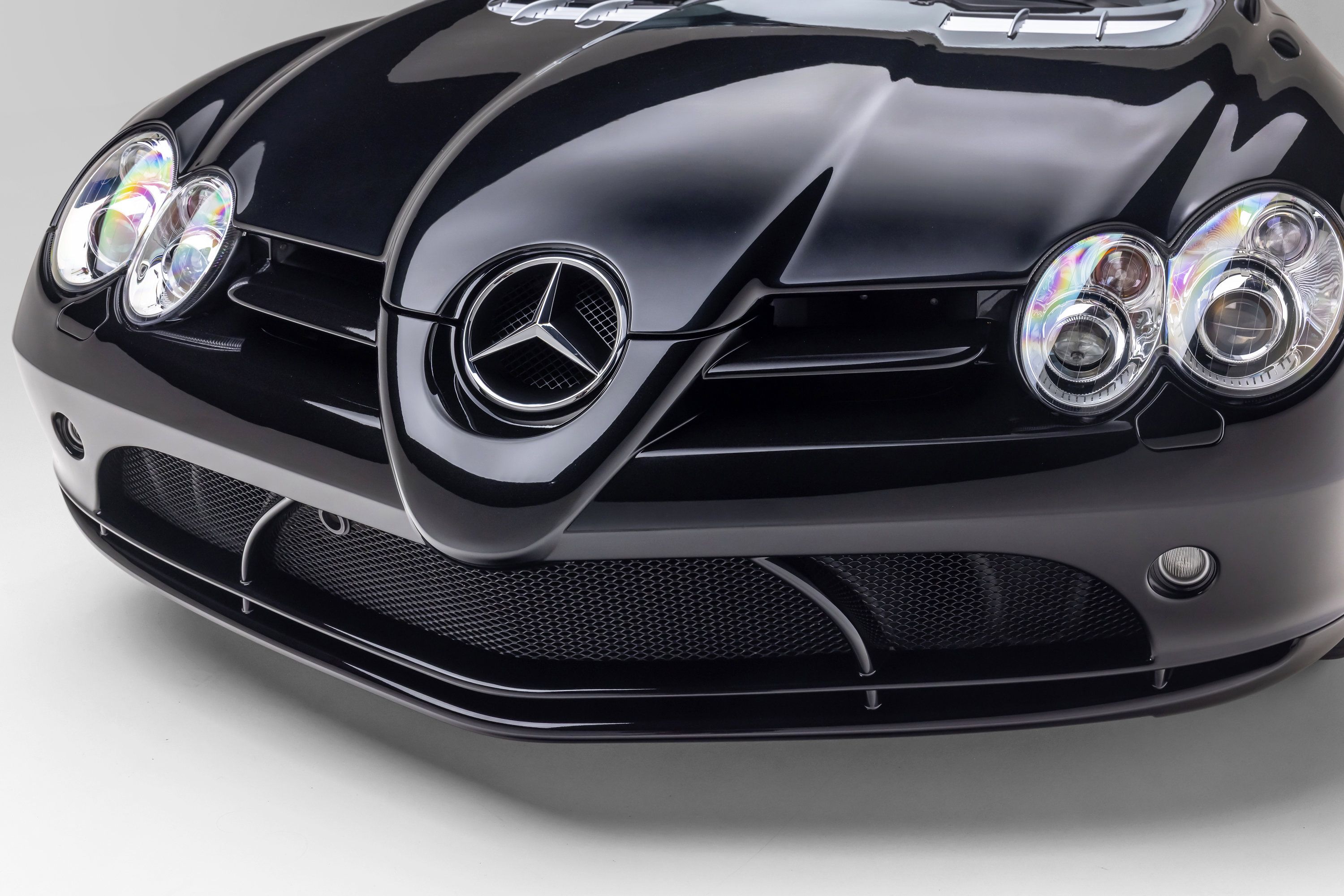 Used 2005 Mercedes-Benz SLR image 31