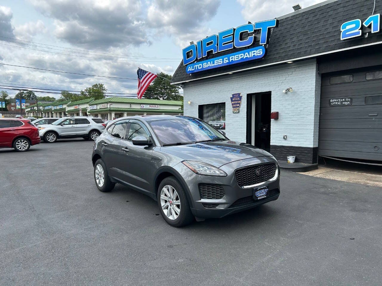 Used 2018 Jaguar E-PACE S AWD/4WD image 2