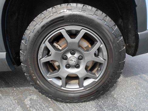 Used 2024 Honda Pilot TrailSport image 30