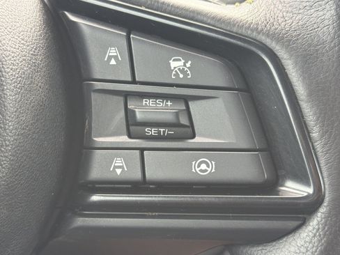 Certified 2025 Subaru Outback Onyx Edition AWD/4WD image 29