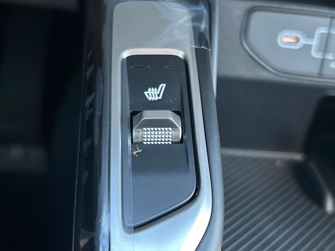 New 2026 Kia Sorento S FWD image 32