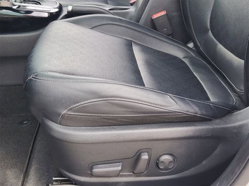 Used 2021 Kia Seltos EX image 23