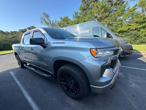 Used 2023 Chevrolet Silverado 1500 RST AWD/4WD image 5