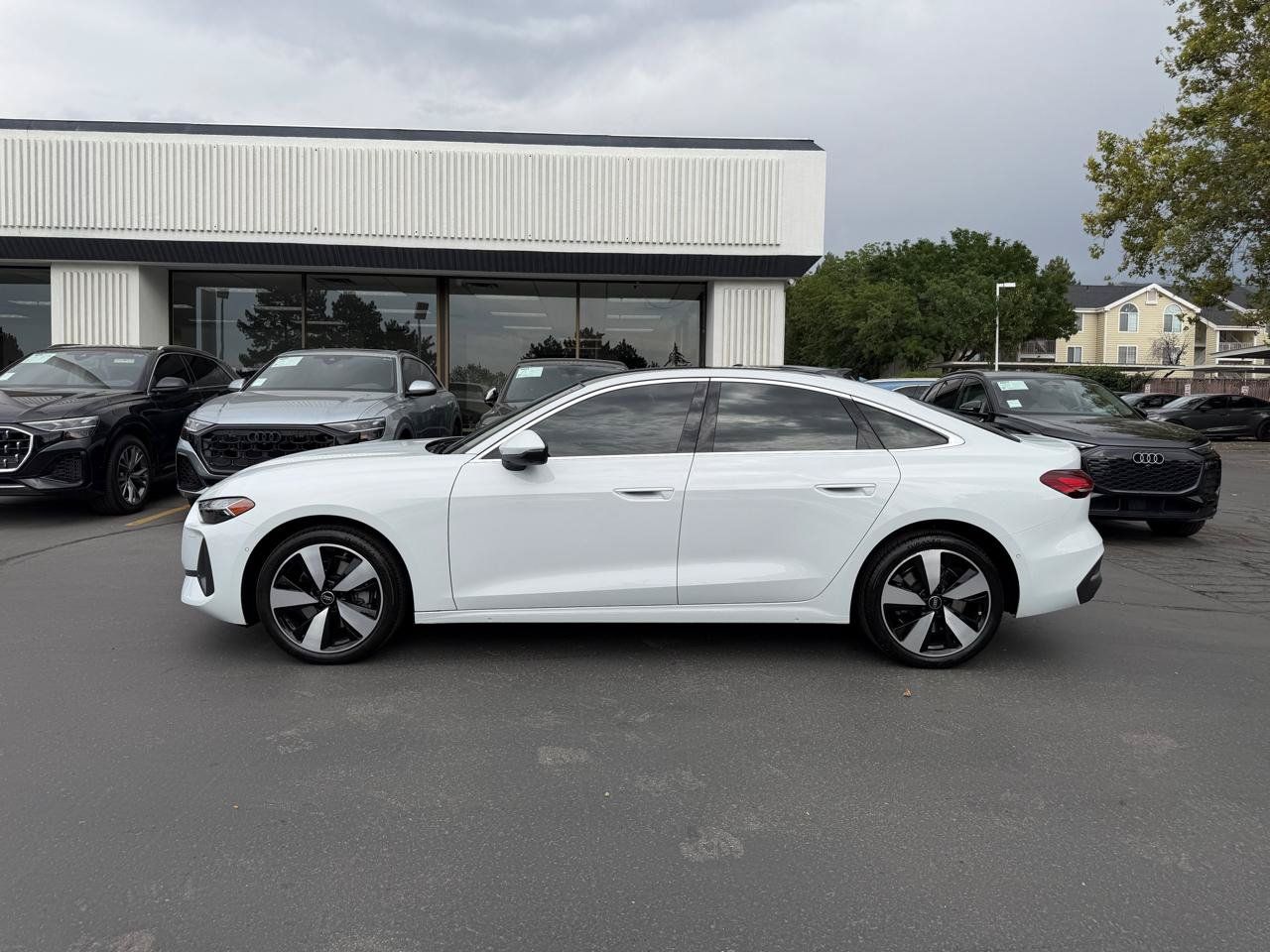Used 2025 Audi A5 2.0T Premium Plus w/ Premium Plus AWD/4WD image 19