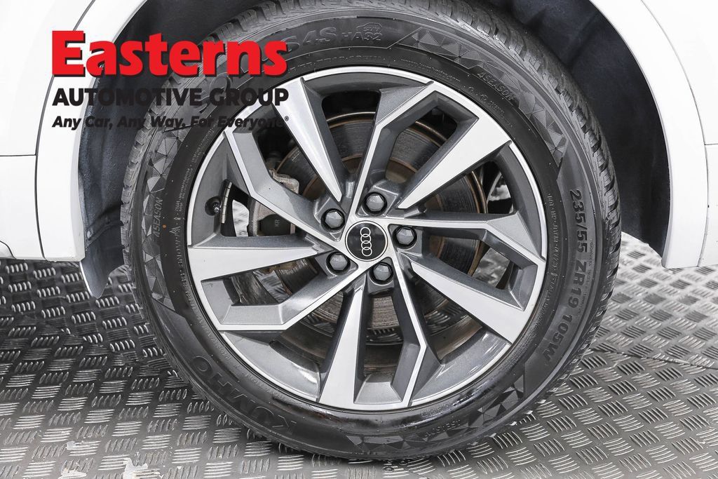 Used 2024 Audi Q5 2.0T Premium Plus AWD/4WD image 30