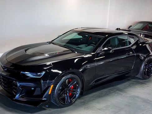 Used 2023 Chevrolet Camaro ZL1 image 71