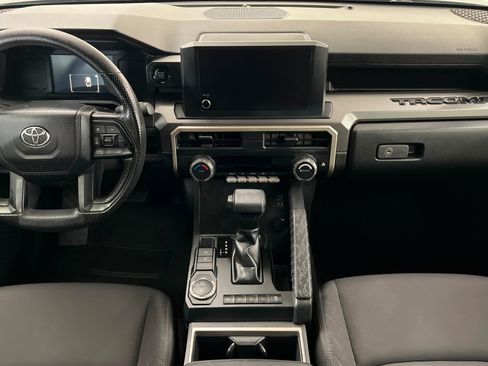 Used 2024 Toyota Tacoma SR5 image 15