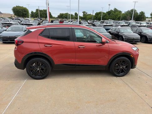 Used 2024 Buick Encore GX Sport Touring AWD/4WD image 6