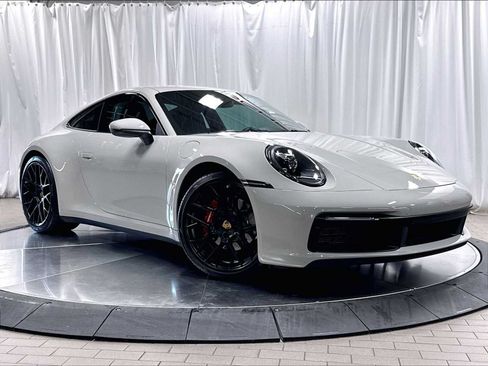 Used 2021 Porsche 911 Carrera RWD image 11