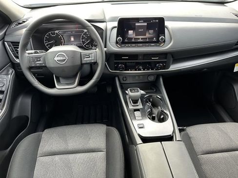 New 2026 Nissan Rogue SV w/ Cold Weather Package FWD image 19