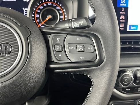 New 2025 Jeep Gladiator Sport w/ Premium Package image 15