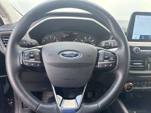 Used 2022 Ford Escape SE w/ Cold Weather Package AWD/4WD image 15