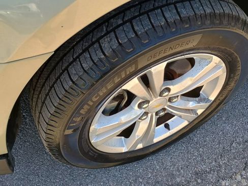 Used 2016 Chevrolet Equinox LS FWD image 30