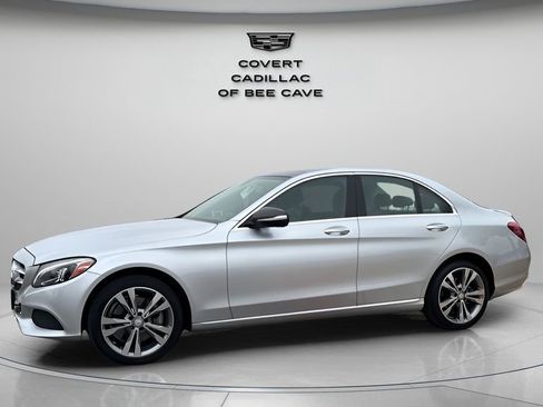 Used 2015 Mercedes-Benz C 300 4MATIC Sedan image 4