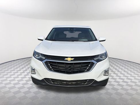 Used 2020 Chevrolet Equinox LT image 2