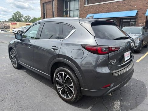 Used 2023 MAZDA CX-5 AWD 2.5 S w/ Premium Package image 4