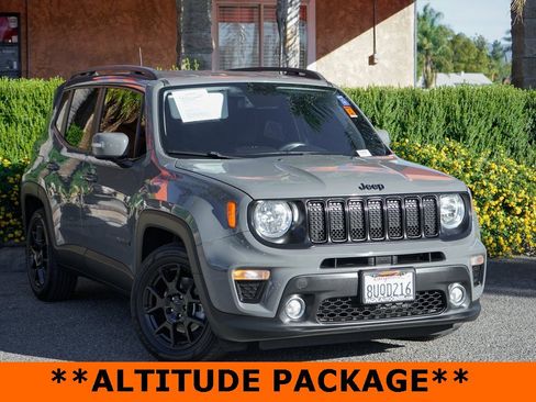 Used 2020 Jeep Renegade Altitude image 2