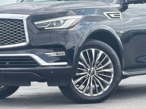 Used 2019 INFINITI QX80 Luxe w/ 22" Wheel Package image 2