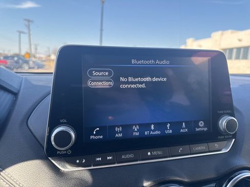 Used 2022 Nissan Sentra SV image 13