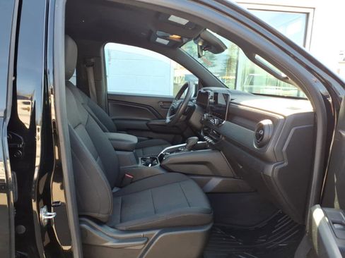 Certified 2023 Chevrolet Colorado Trail Boss w/ Advanced Trailering Package AWD/4WD image 18