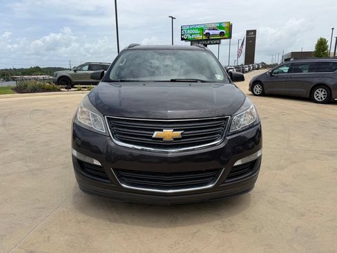 Used 2016 Chevrolet Traverse LS FWD image 6