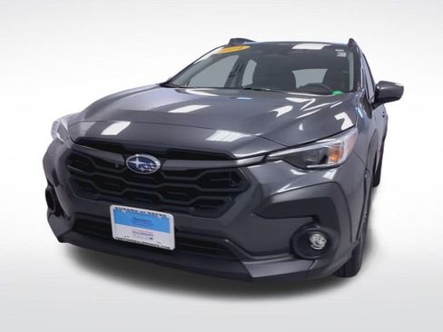 Used 2024 Subaru Crosstrek 2.0i Premium AWD/4WD image 4