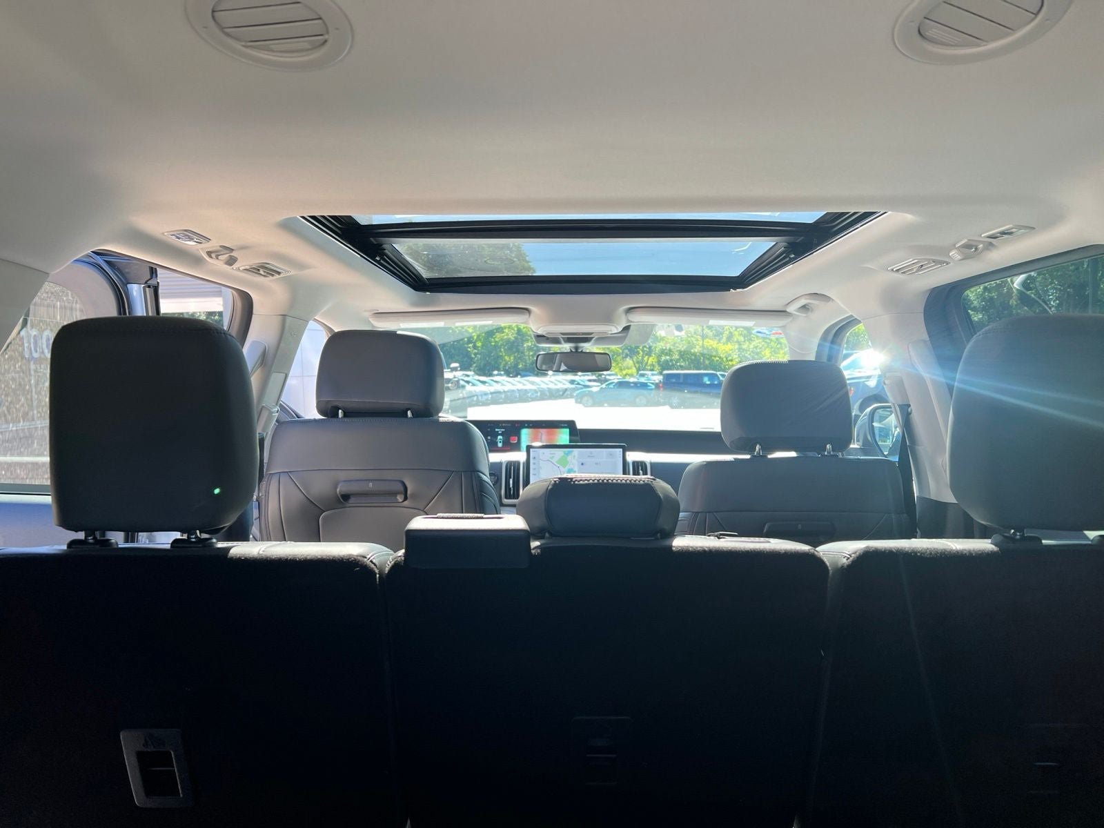 New 2026 Ford Expedition Active AWD/4WD image 12