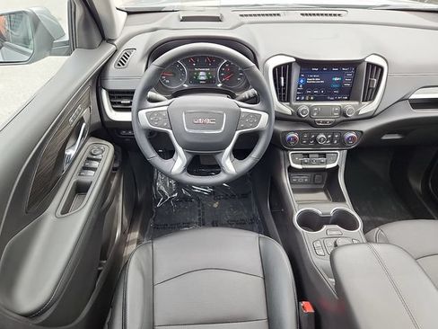 Certified 2024 GMC Terrain SLT w/ Tech Package AWD/4WD image 11