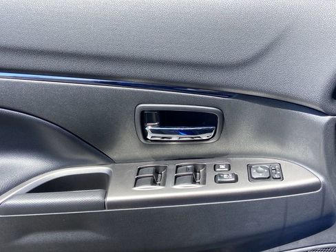 New 2026 Mitsubishi Outlander Sport SE AWD/4WD image 18