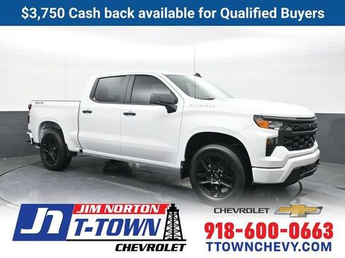 New 2026 Chevrolet Silverado 1500 Custom AWD/4WD image 1