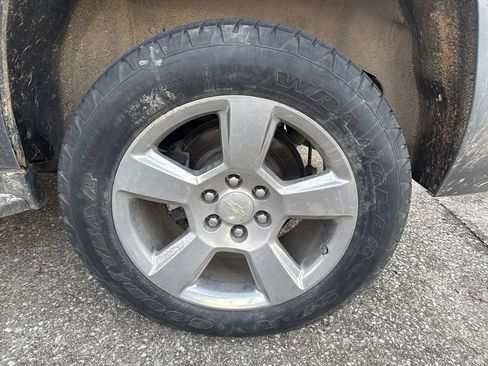 Used 2019 Chevrolet Tahoe LS image 7