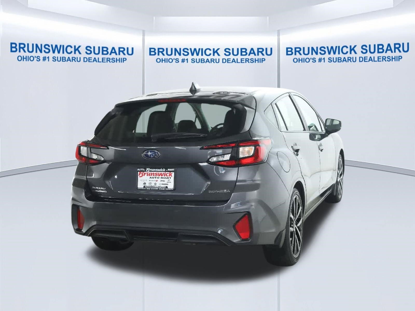Certified 2024 Subaru Impreza 2.0i Sport AWD/4WD image 43