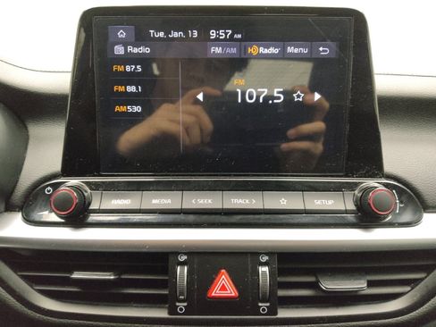 Used 2023 Kia Forte LXS image 25