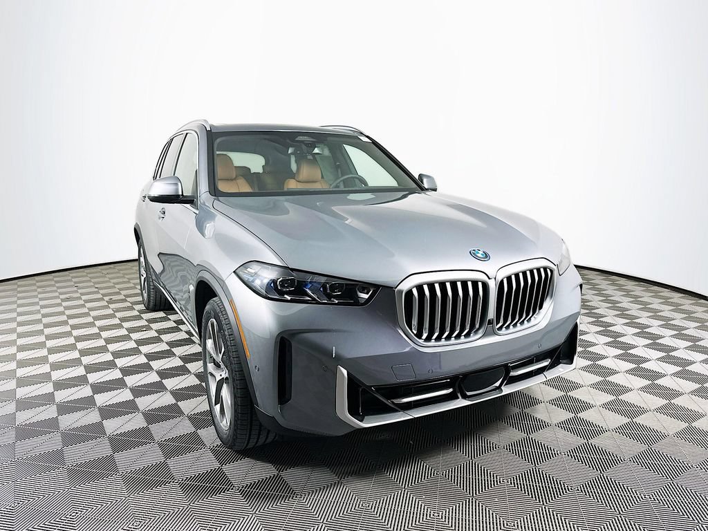 Used 2026 BMW X5 xDrive50e AWD/4WD image 1