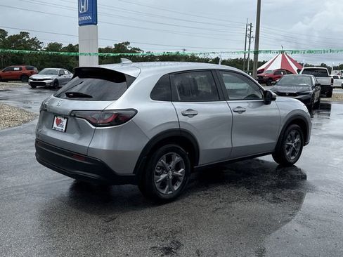 New 2027 Honda HR-V LX image 6