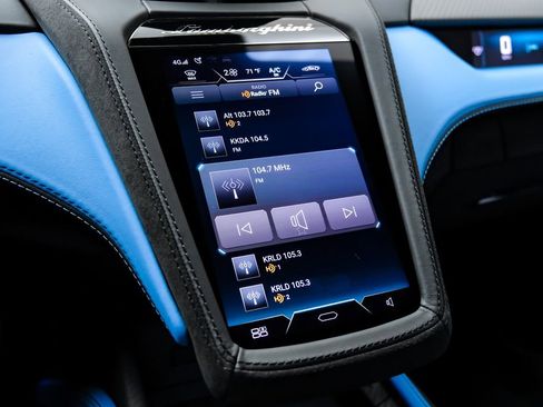 Used 2026 Lamborghini Temerario AWD/4WD image 35