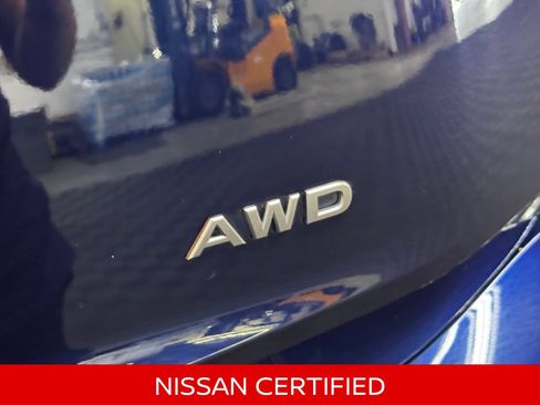 Certified 2025 Nissan Rogue SV AWD/4WD image 10