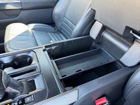 Used 2025 Ford F150 Platinum AWD/4WD image 25