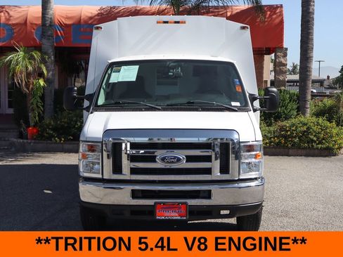 Used 2016 Ford E-350 and Econoline 350 Super Duty w/ Power Windows & Locks Group RWD image 3