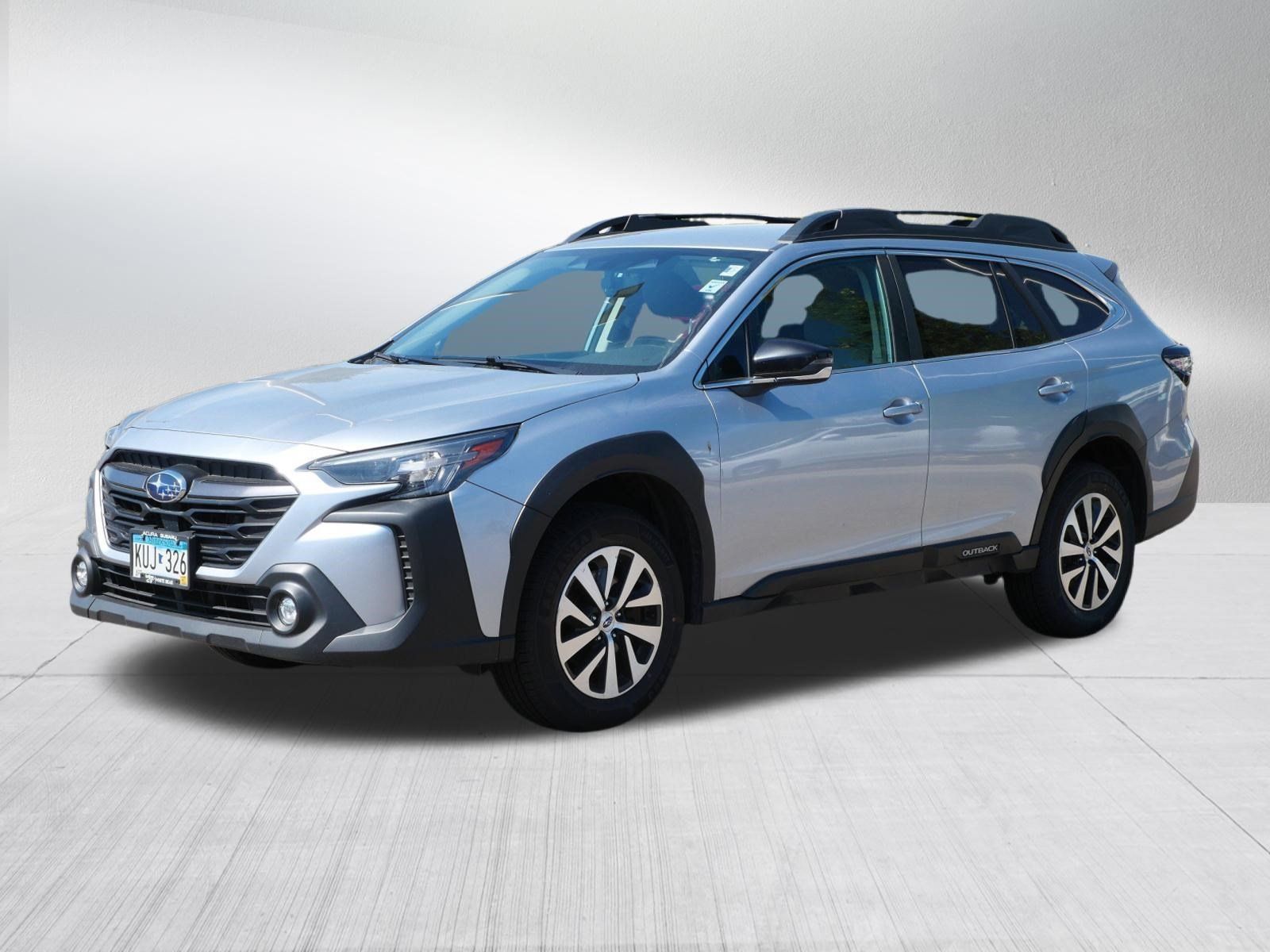 Used 2023 Subaru Outback Premium w/ Popular Package #1 AWD/4WD image 3