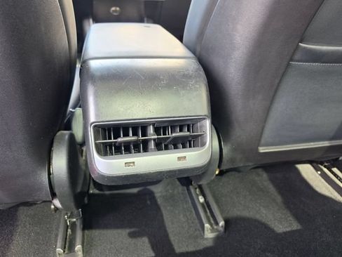 Used 2019 Tesla Model 3 Standard Range Plus RWD image 33