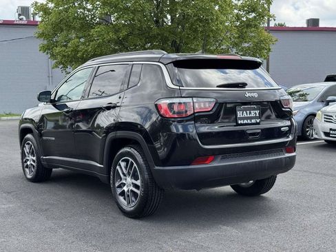 Used 2020 Jeep Compass Latitude FWD image 24