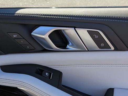 New 2026 BMW X7 xDrive40i w/ M Sport Package image 39