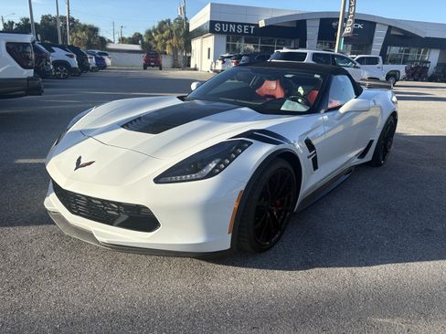 Used 2017 Chevrolet Corvette Grand Sport RWD image 4