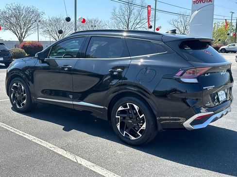Used 2023 Kia Sportage SX image 5