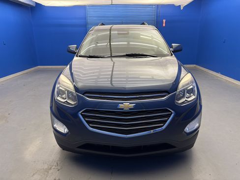 Used 2017 Chevrolet Equinox LT w/ Convenience Package FWD image 3