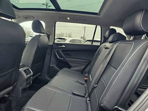Used 2021 Volkswagen Tiguan SEL image 23