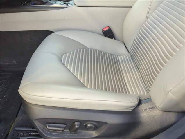 Certified 2024 Toyota Camry SE AWD/4WD image 11