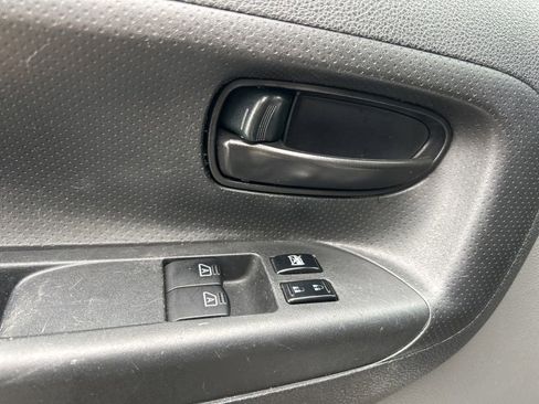 Used 2019 Nissan NV200 SV w/ Back Door Glass Package image 15